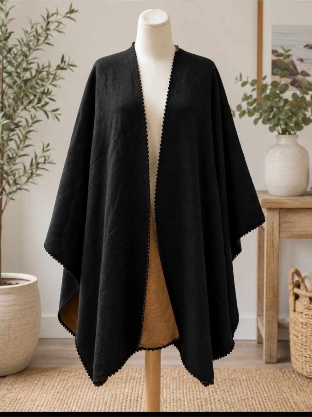 Alicia Adams Alpaca black/brown cape wrap